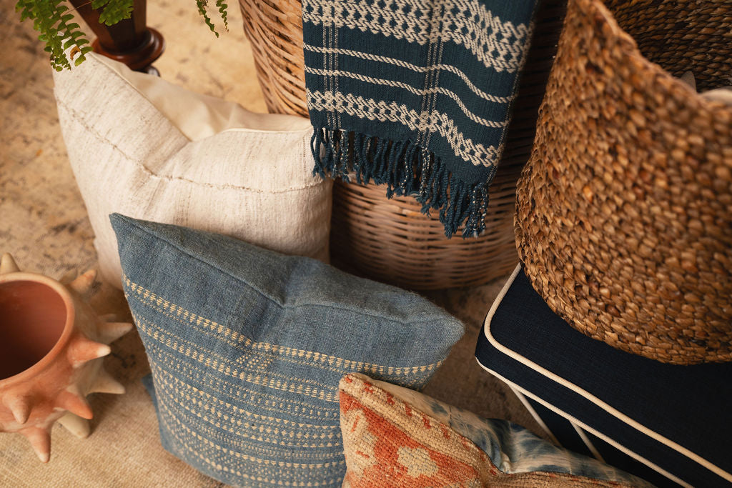 Pillows & Textiles
