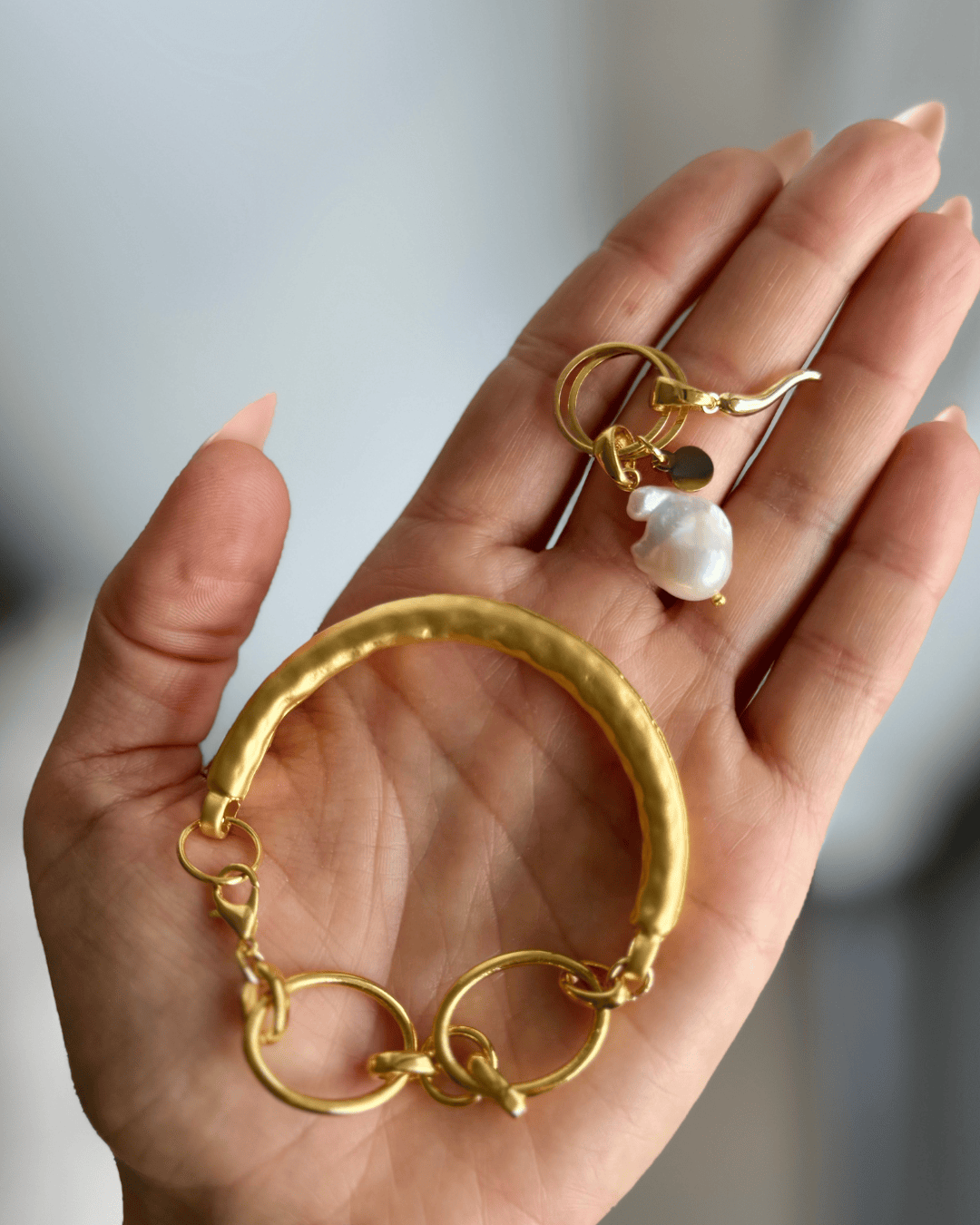 Pearl + Cornicello Charm Bracelet