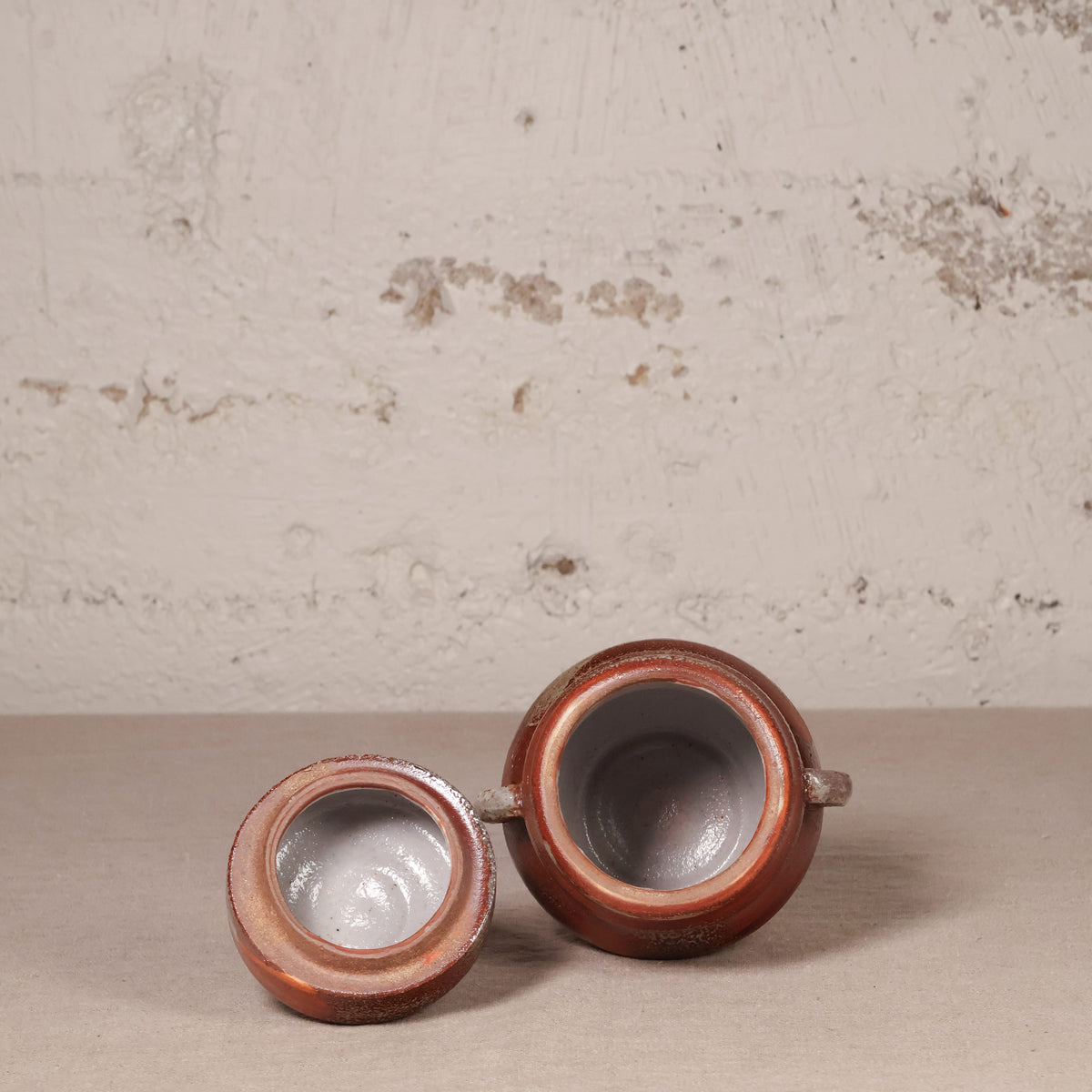Auburn Vessel with Lid